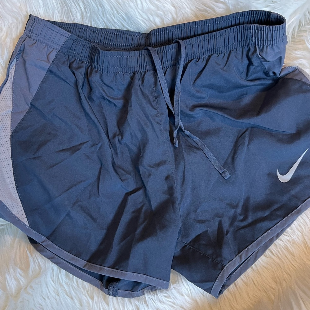Nike Women’s Dri-Fit Women’s XS Running/Athletic Shorts